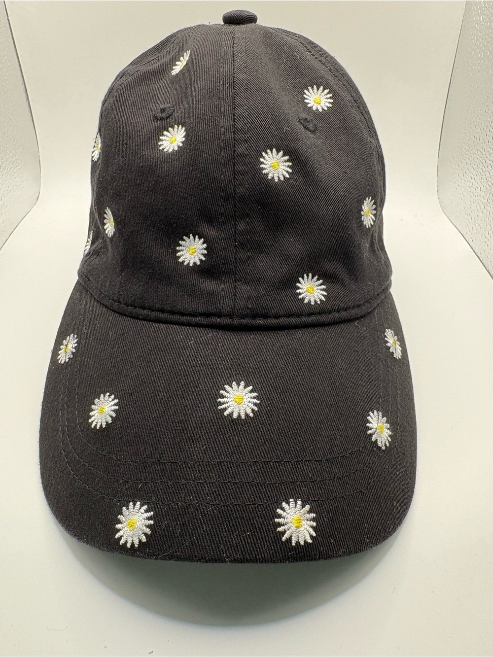Wild Fable Black Daisy Embroidered Floral Adjustable Baseball Cap
